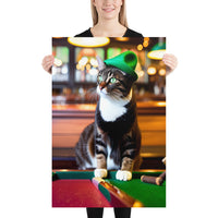Katze mit Hut in Bar
