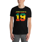 Junetheeth Unisex-T-Shirt