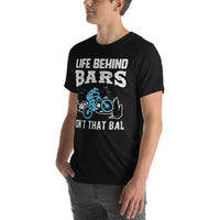 Life behind bars Unisex-T-Shirt